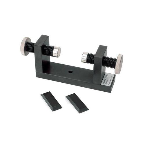 Permanentmagnet mit verstellbarem Polabstand
besonders geeignet f&uuml;r den Versuch Lorentz-Kraft und den Ger&auml;tesatz Elektromagnetismus, 1002660 [U10370], Lorentzkraft