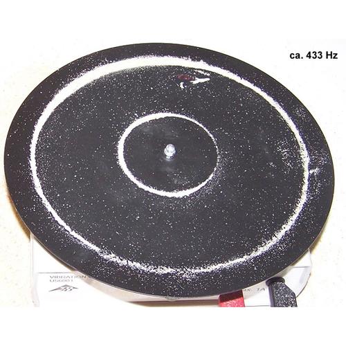 Chladni Plate, Circular, 1000705 [U56005], Oscillations