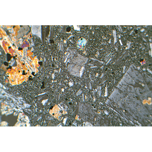 Lames minces de roches mêtamorphiques, 1018495 [W13151], Petrography